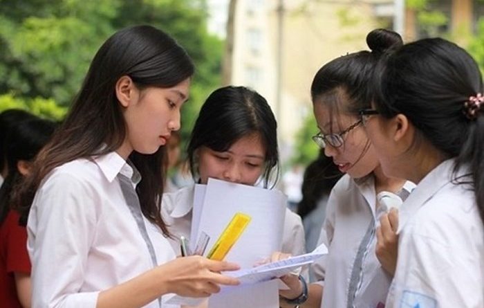 Tỷ lệ học sinh tốt nghiệp THPT năm 2018 của Hà Nội đạt 99,38%