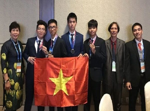 Việt Nam giành HCV kỳ thi Olympic Thiên văn học và Vật lý thiên văn