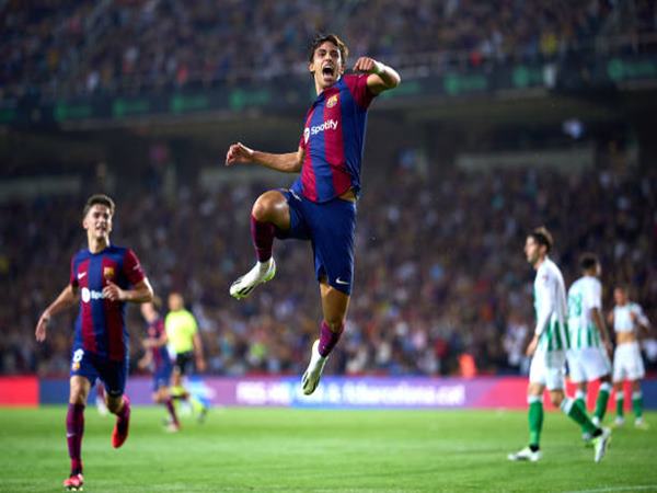 Barca hủy diệt Real Betis